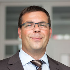 Frank Freyer Director Consulting Business Intelligence  Frank Freyer